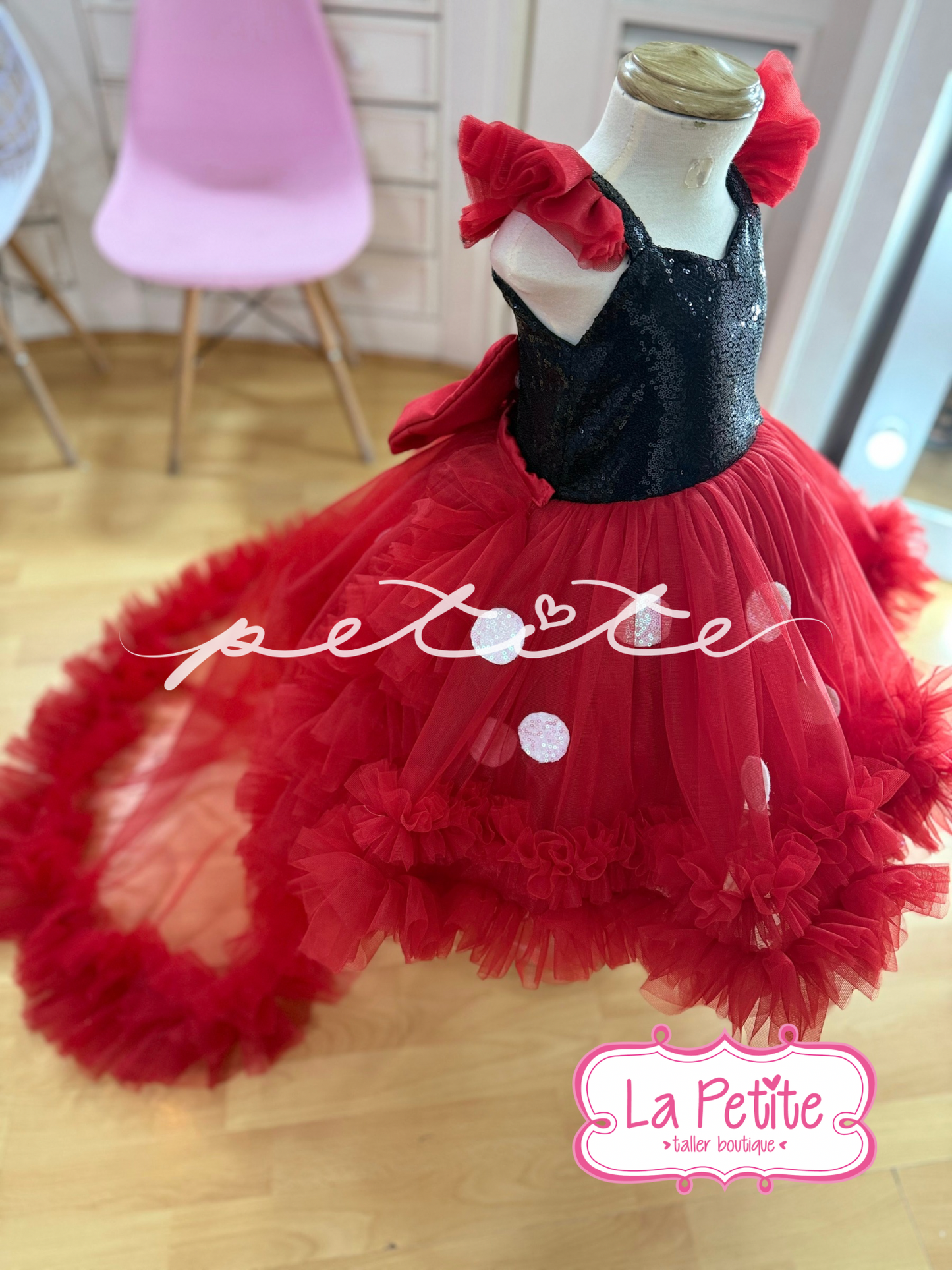 Minnie cola desmontable