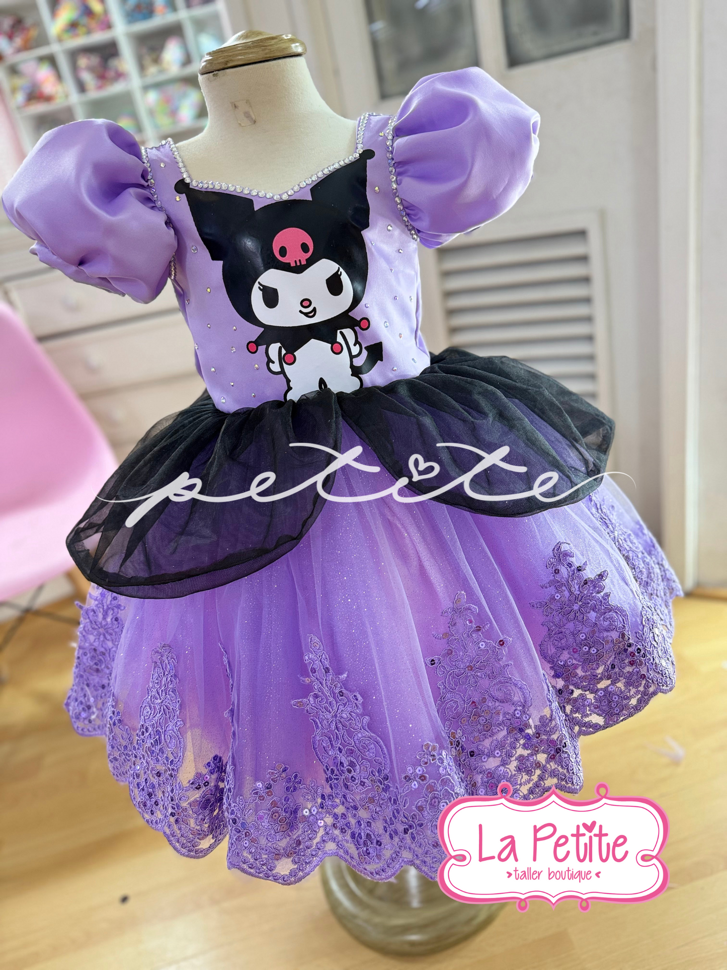 Kuromi princesa corto