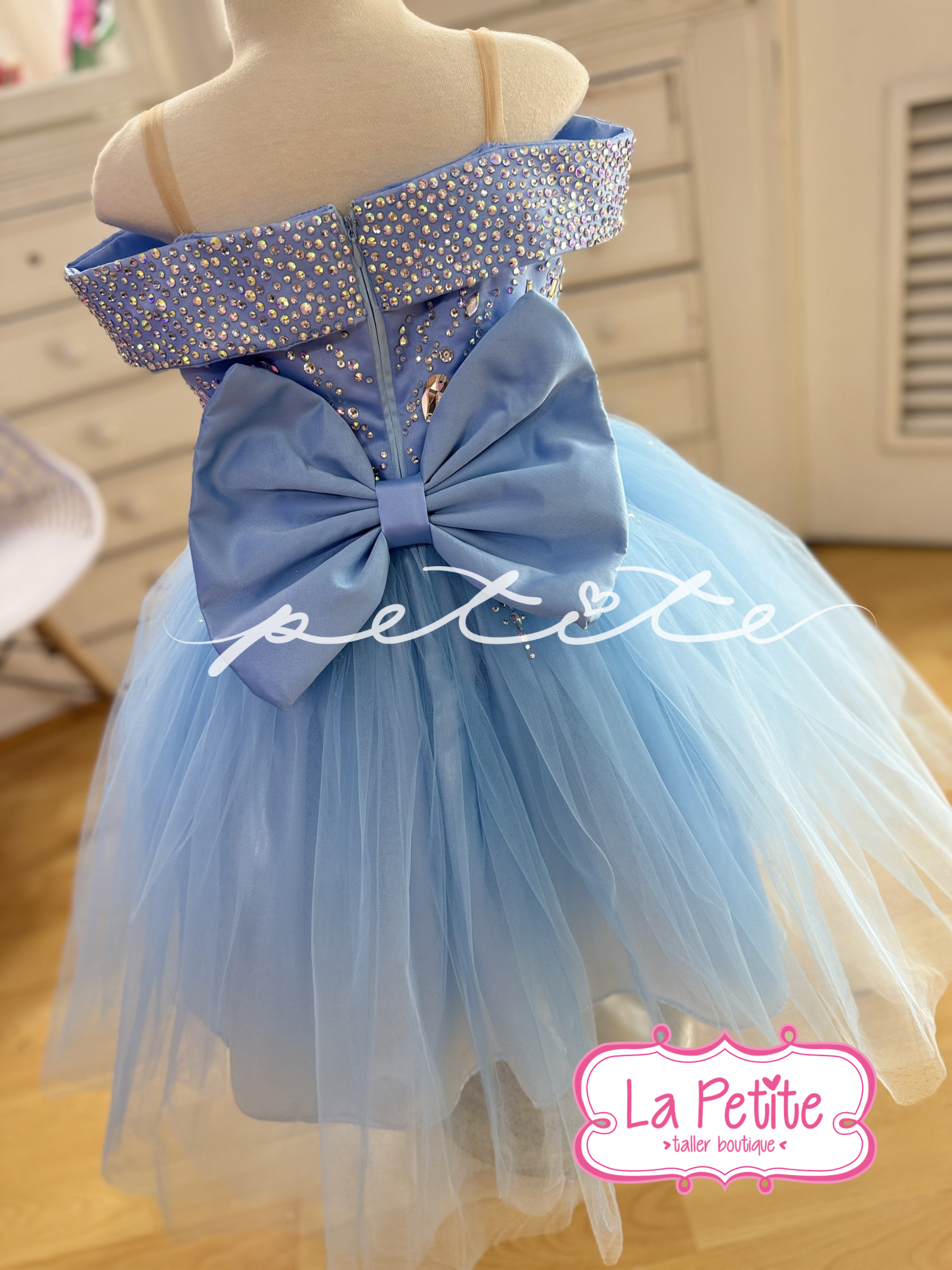 Blue crystal