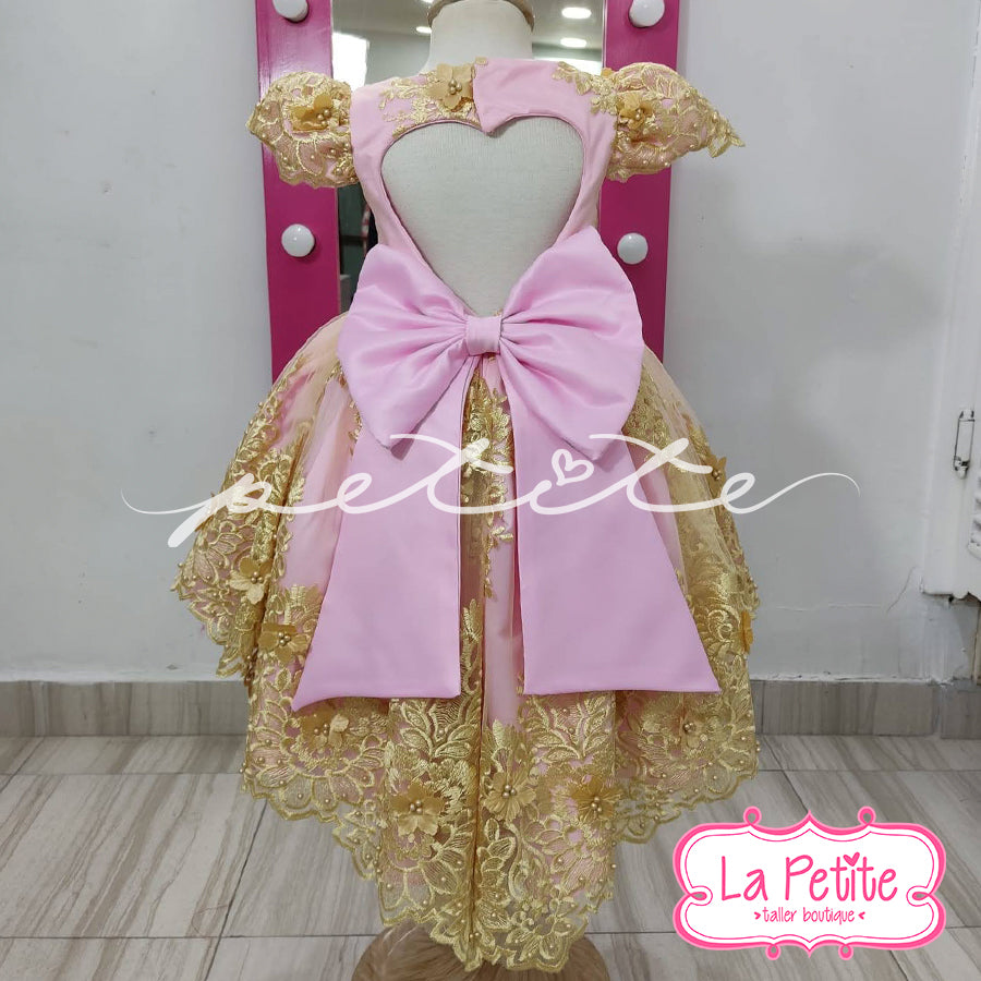 Vestido Rosado Encaje Dorado