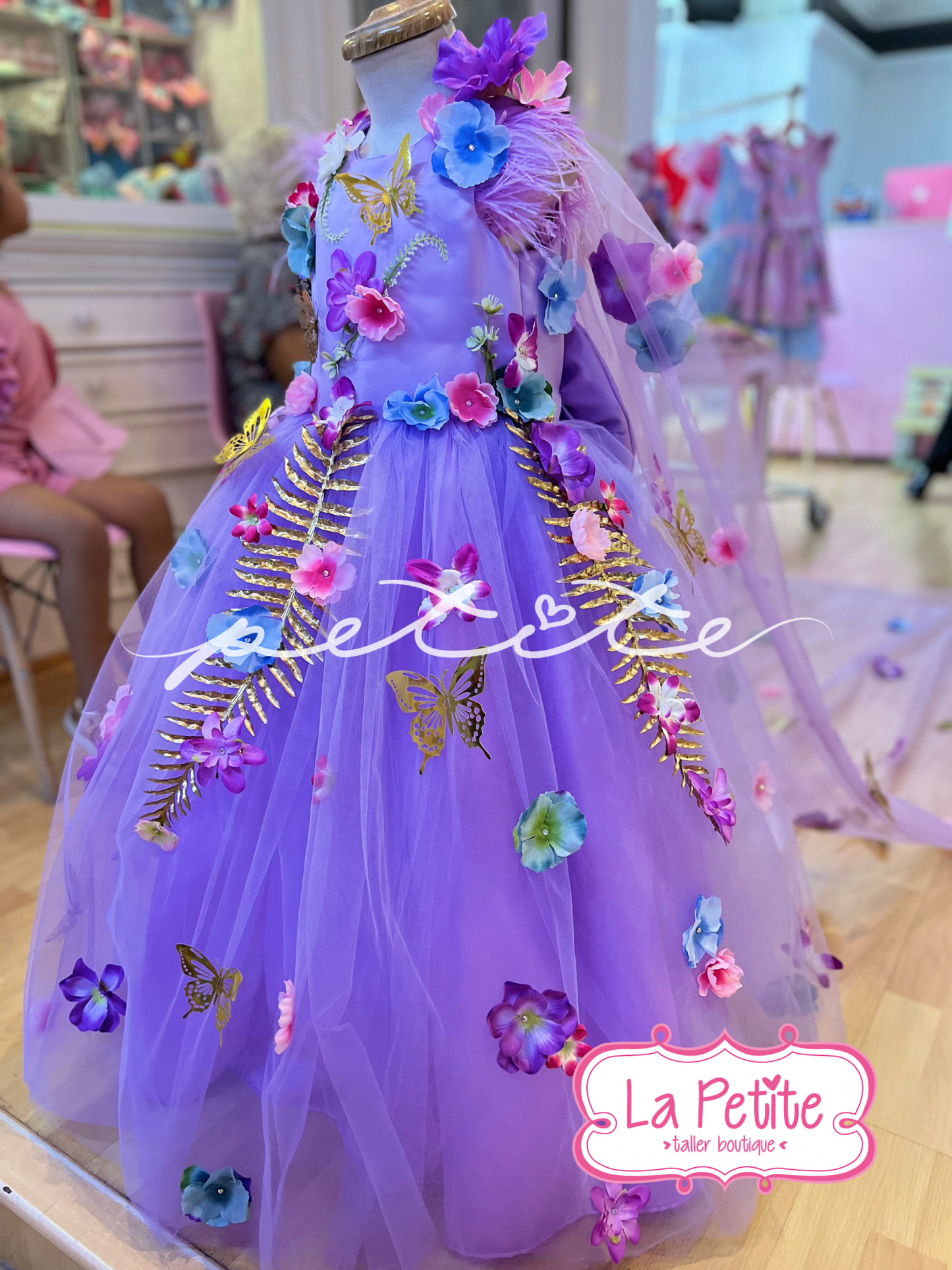 Flores lila