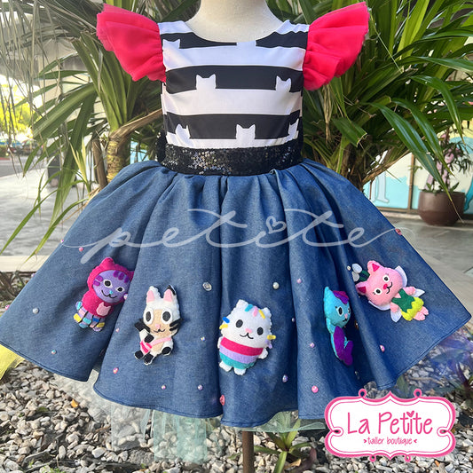 Gabby Vestido con personajes peluches