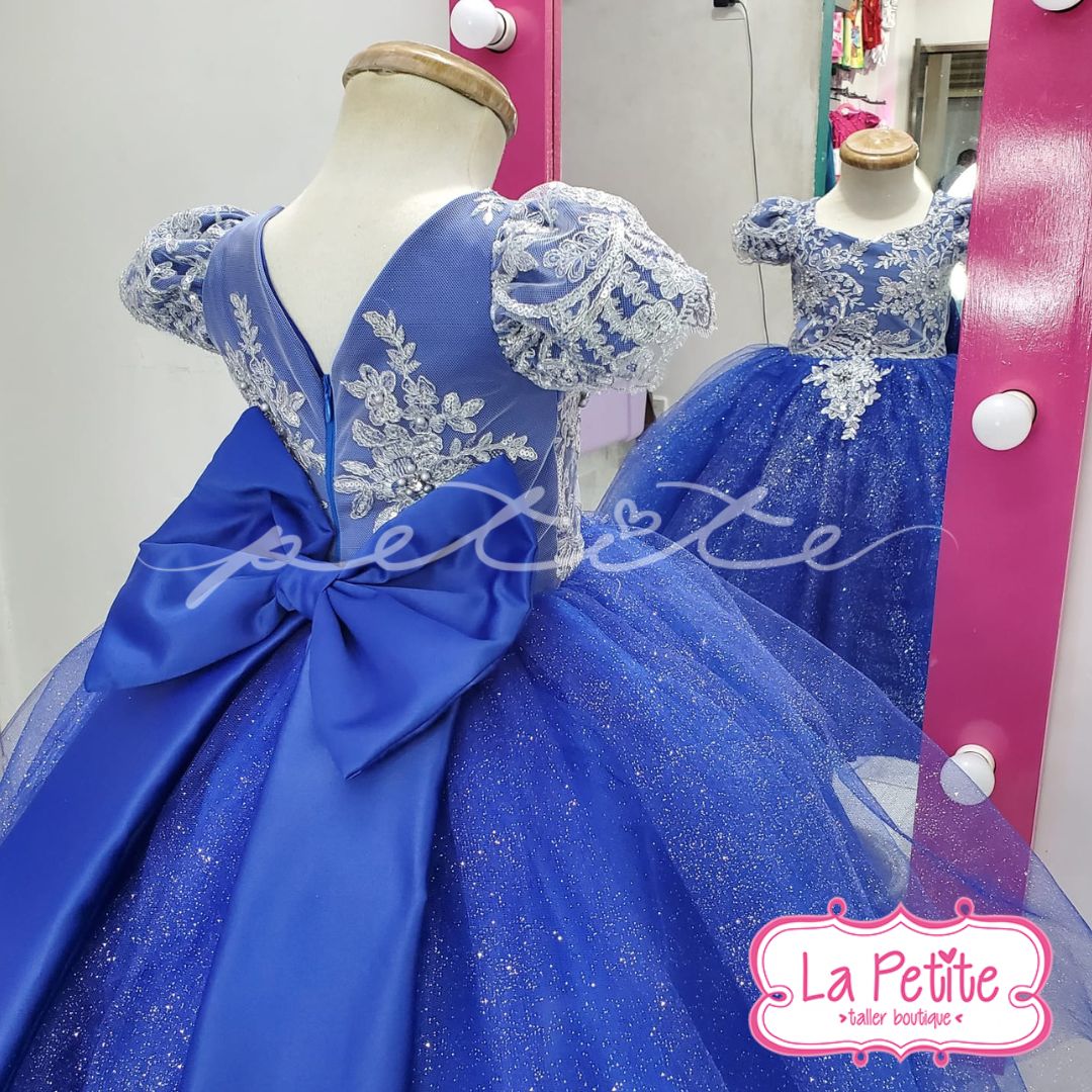 Vestido Azul detalles en plata