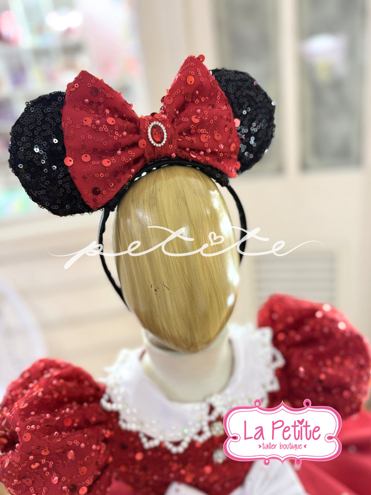 Minni red luxury