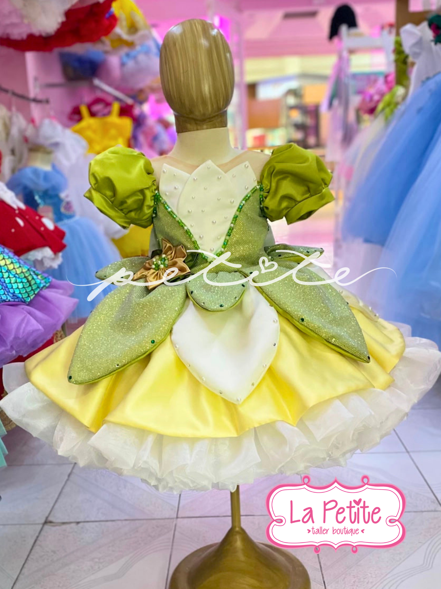 Tiana lux