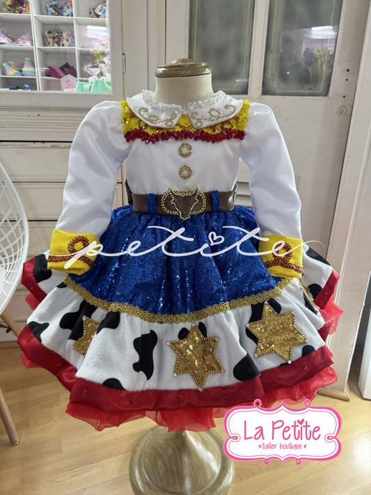 Jessy luxo manga larga