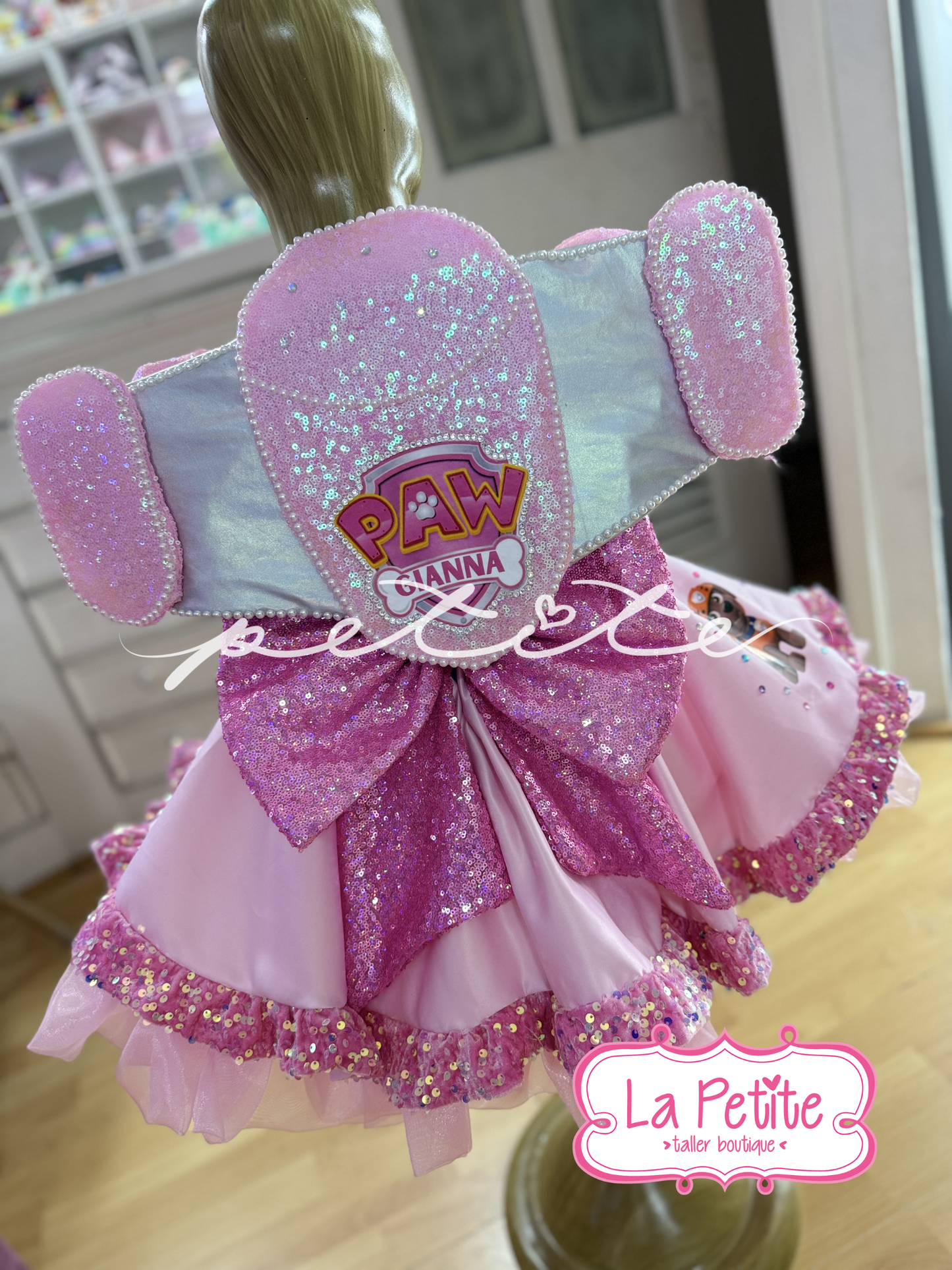 Skye lux wings