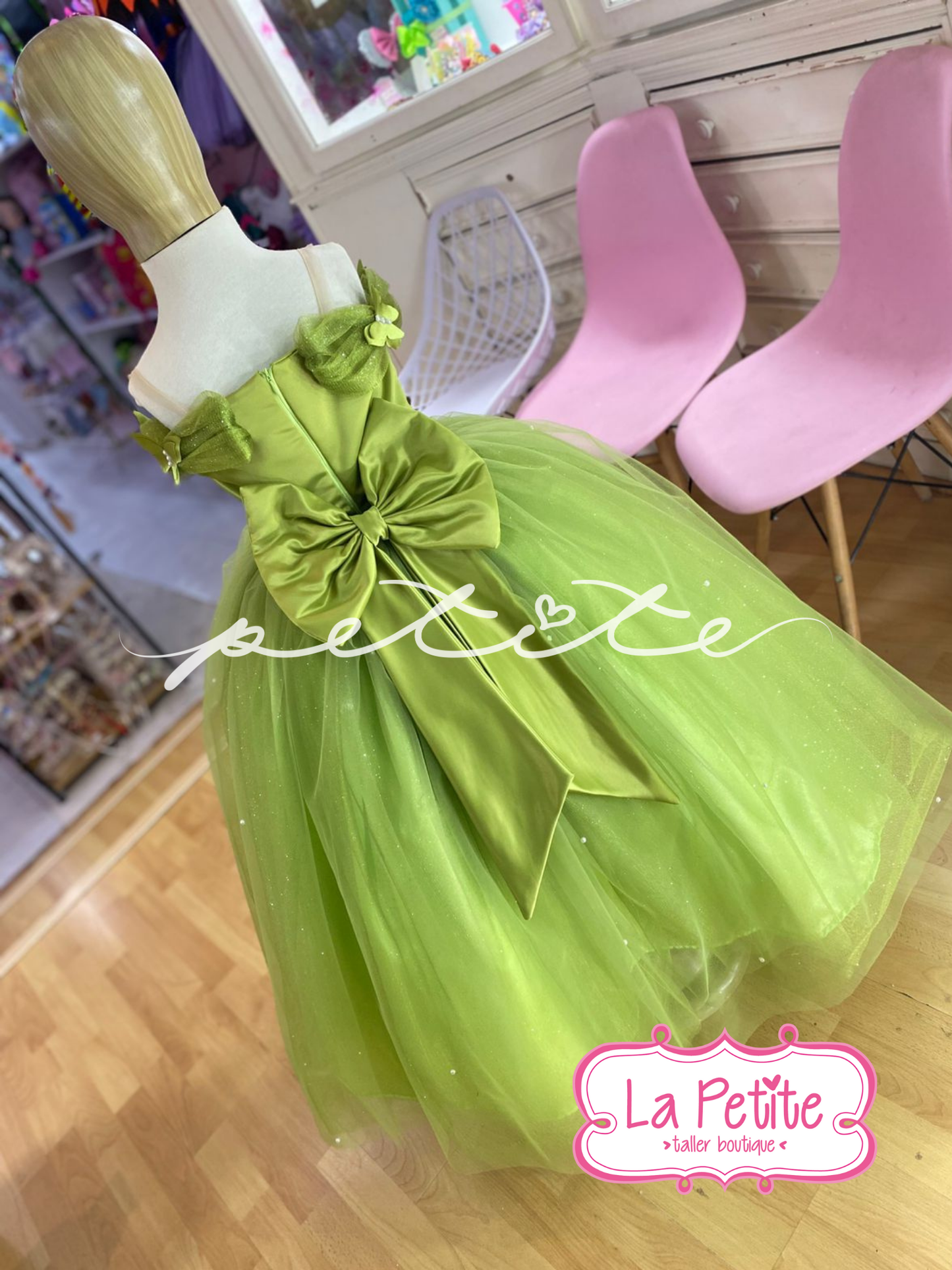 Apple green