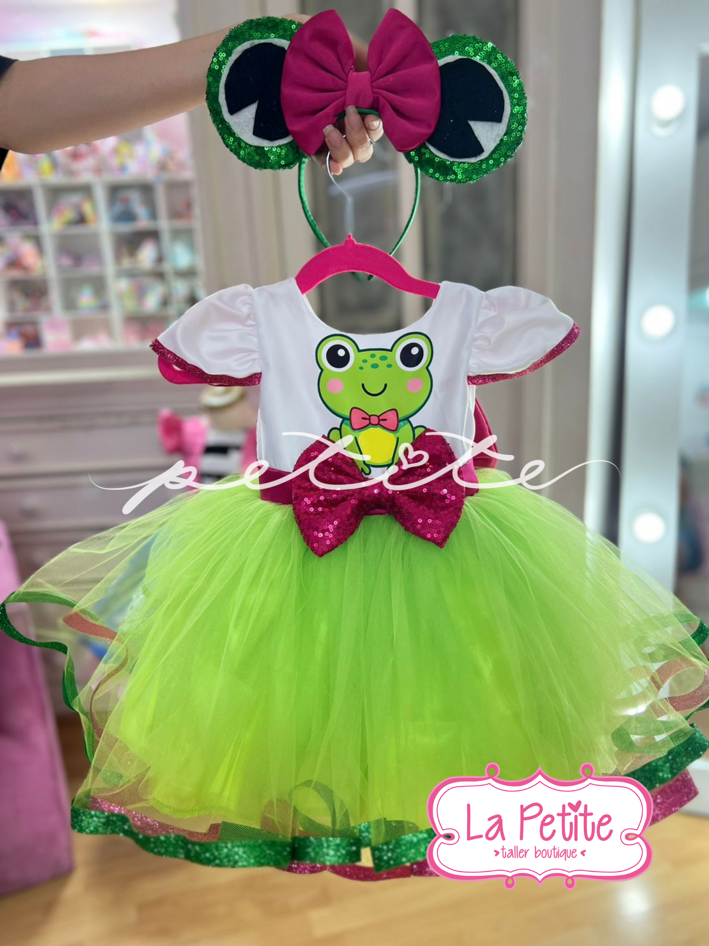 Rhenne Tutu