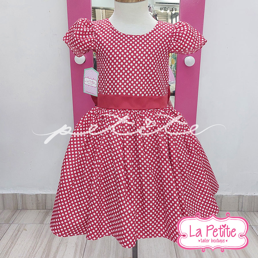 vestido rojo puntos blancos