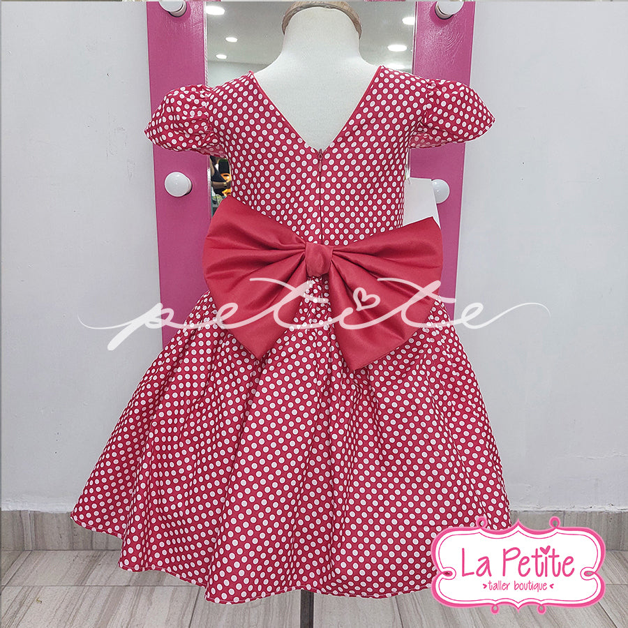 vestido rojo puntos blancos